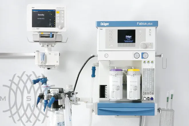 Draeger Fabius Plus XL наркозно-дыхательный аппарат