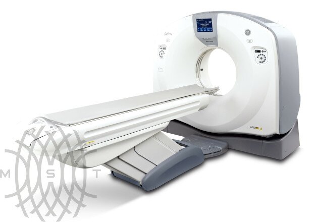 GE HealthCare Optima CT660 компьютерный томограф